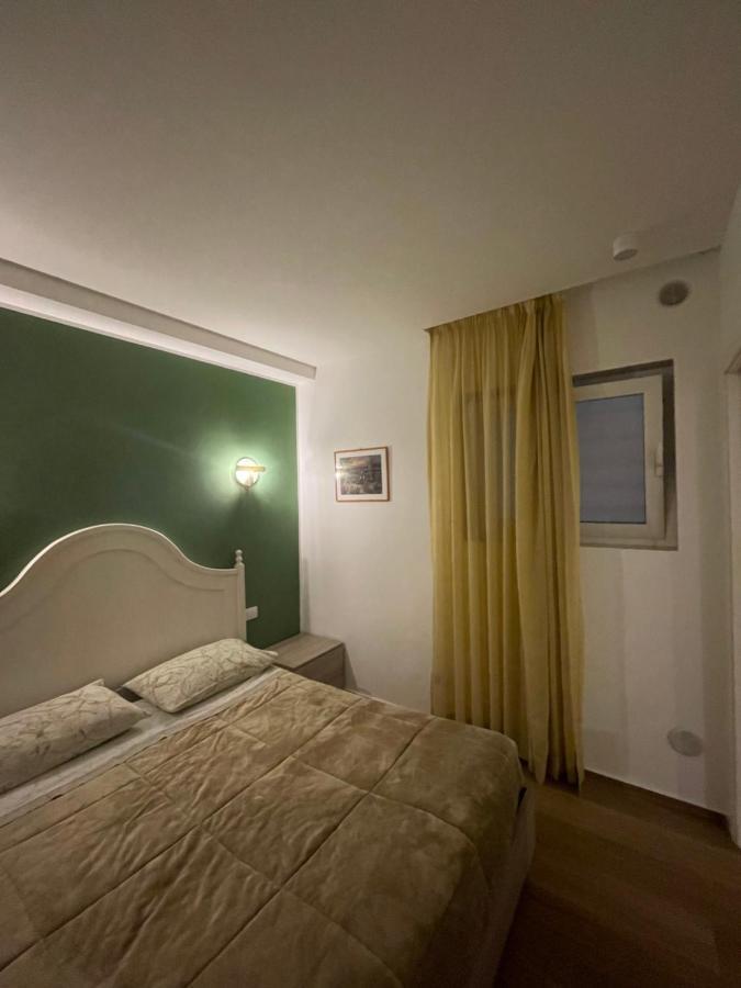 Sisters' House Apartment บารี ภายนอก รูปภาพ