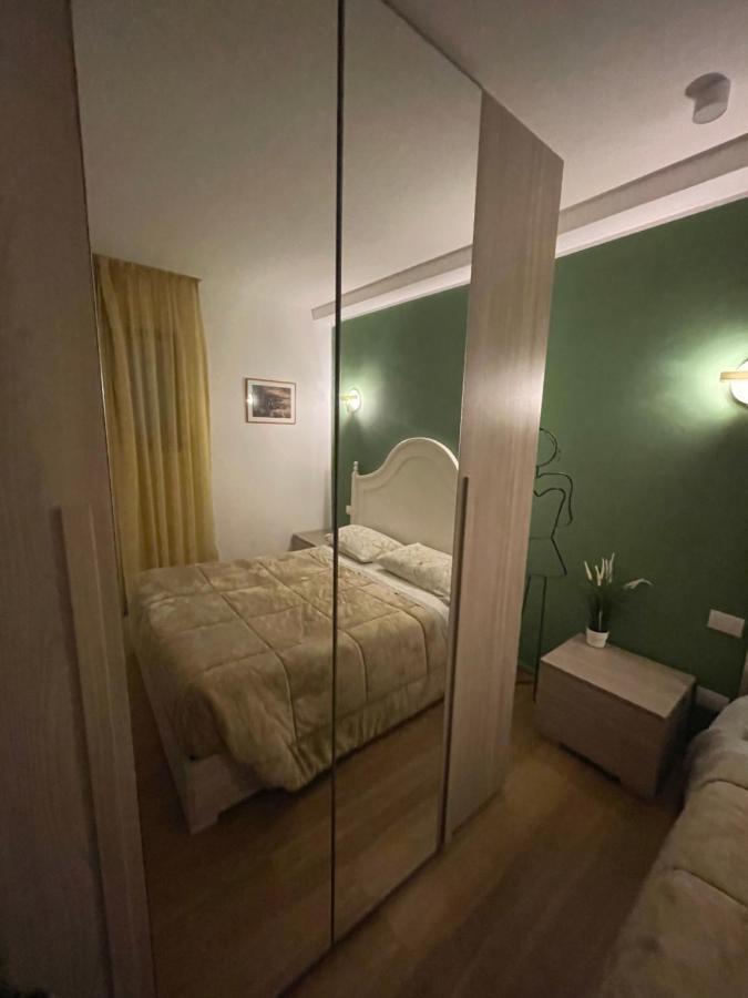 Sisters' House Apartment บารี ภายนอก รูปภาพ