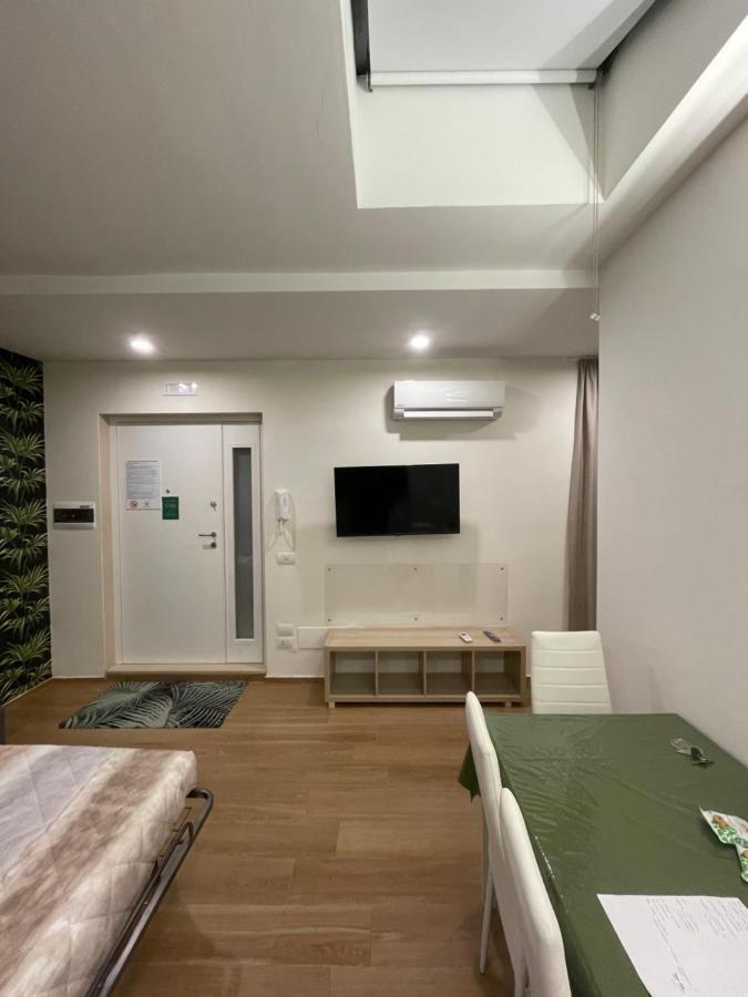 Sisters' House Apartment บารี ภายนอก รูปภาพ